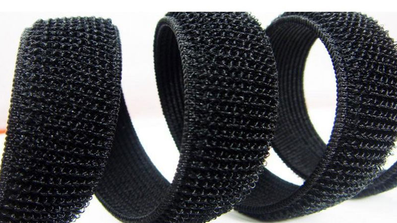 Elastic Hook and Loop Fastener