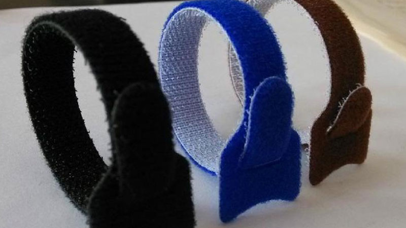 Back-to-back Hook and Loop Fastener